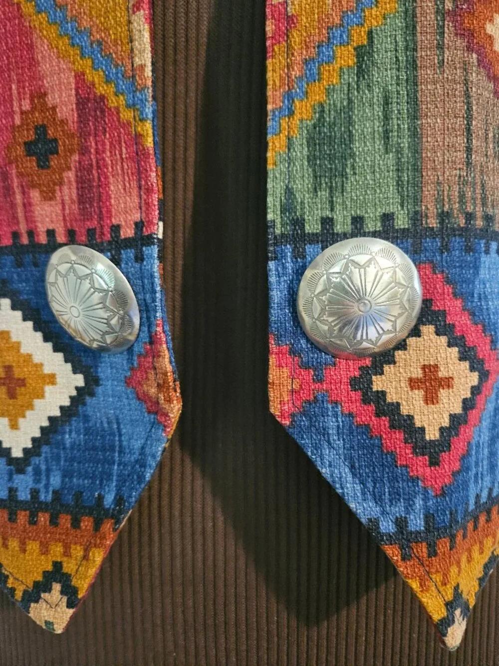 Vintage Women's Wraps Southwest Style Vest with Silver Buttons, Size L (?) - Picture 2 of 5